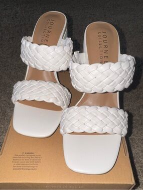 Journee Collection ‘Melissa’ White Braided Slide Sandals- Size 9